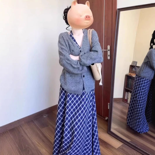 Vintage Plaid Halter Neck Dress for Women Summer Chic Vacation Style Fitted Slimming Elegant Strap Long Dress