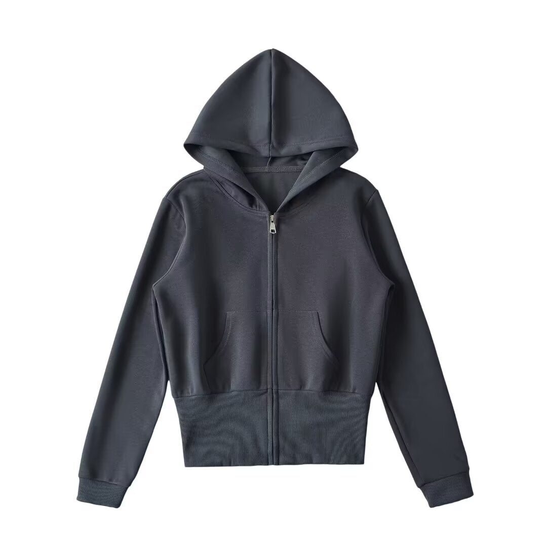 Long sleeved zipper hooded sweatshirt