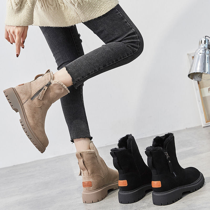 Winter women's boots with thick and warm cotton shoes and fur integrated in the middle tube and velvet