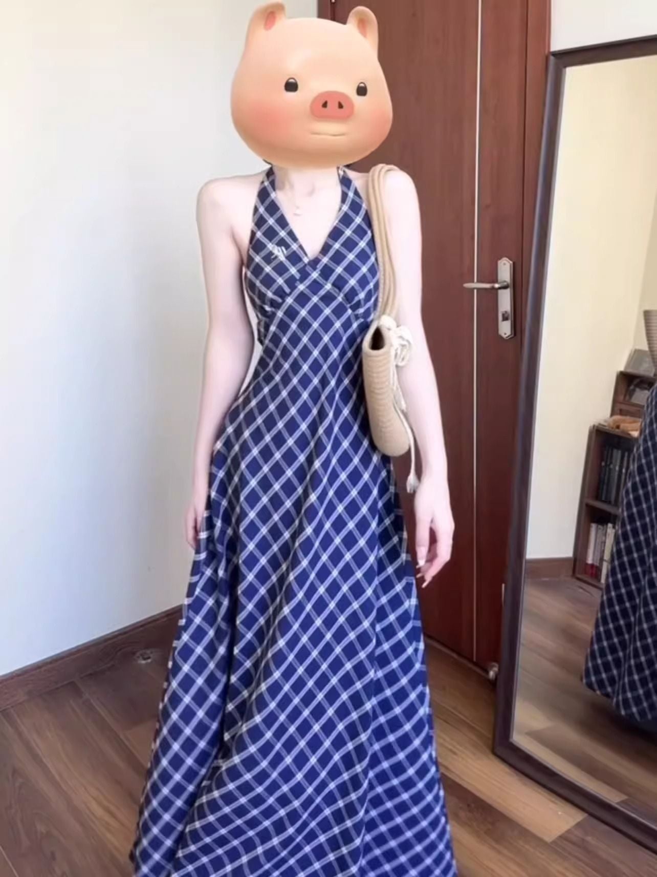 Vintage Plaid Halter Neck Dress for Women Summer Chic Vacation Style Fitted Slimming Elegant Strap Long Dress