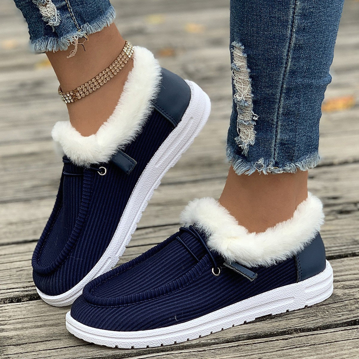 Women's casual shoes with plush and fuzzy cotton shoes