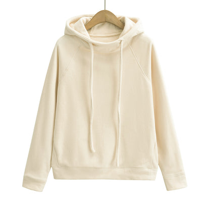 Hooded long sleeved sweatshirt