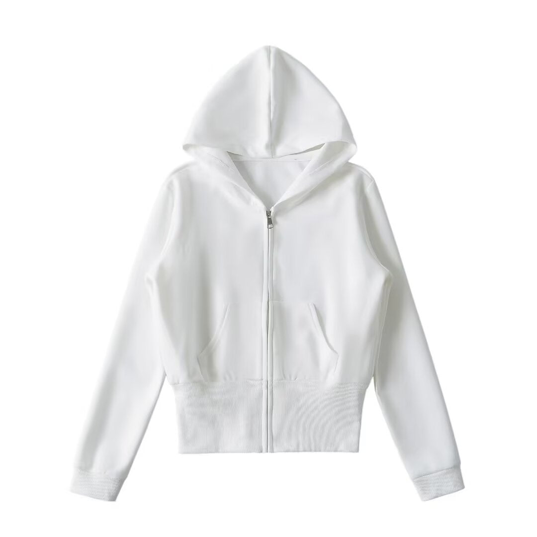 Long sleeved zipper hooded sweatshirt