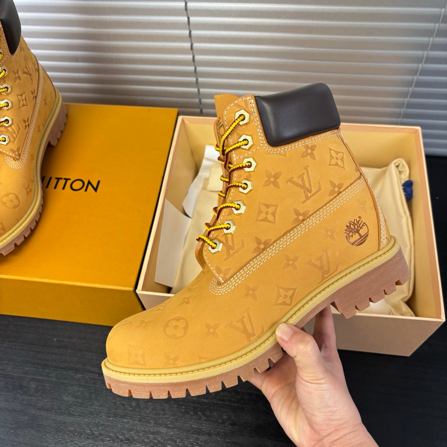 Timberland - Louis Vuitton